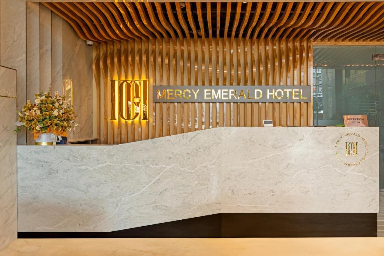 Mercy Emerald Hotel Da Nang Luaran gambar