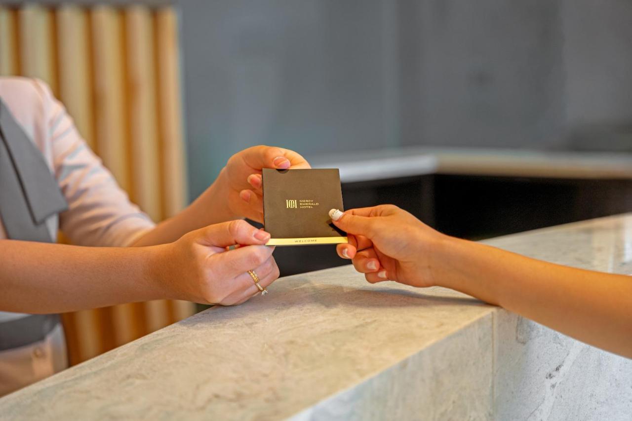 Mercy Emerald Hotel Da Nang Luaran gambar
