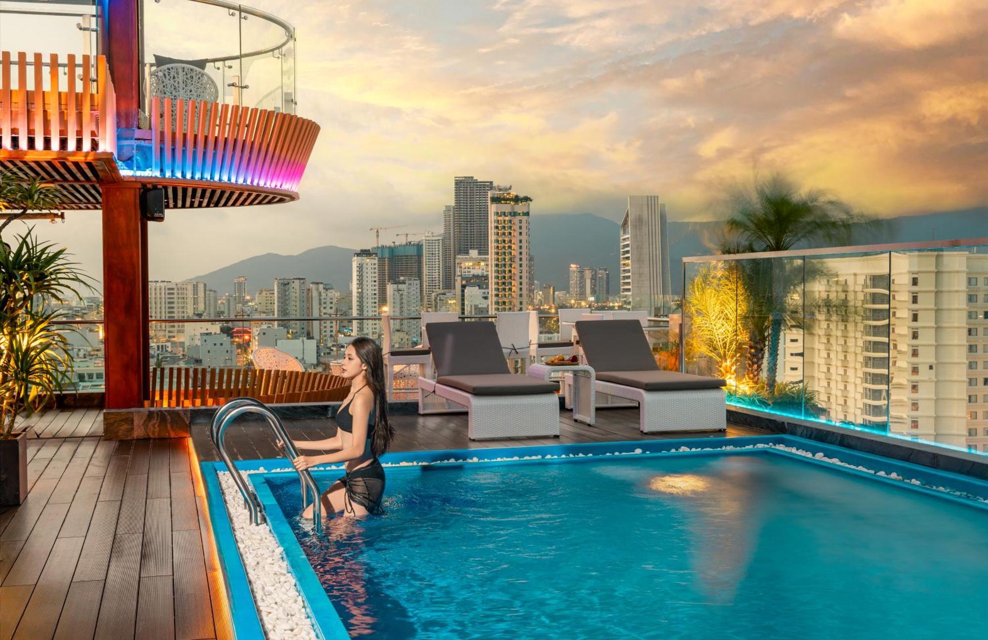 Mercy Emerald Hotel Da Nang Luaran gambar